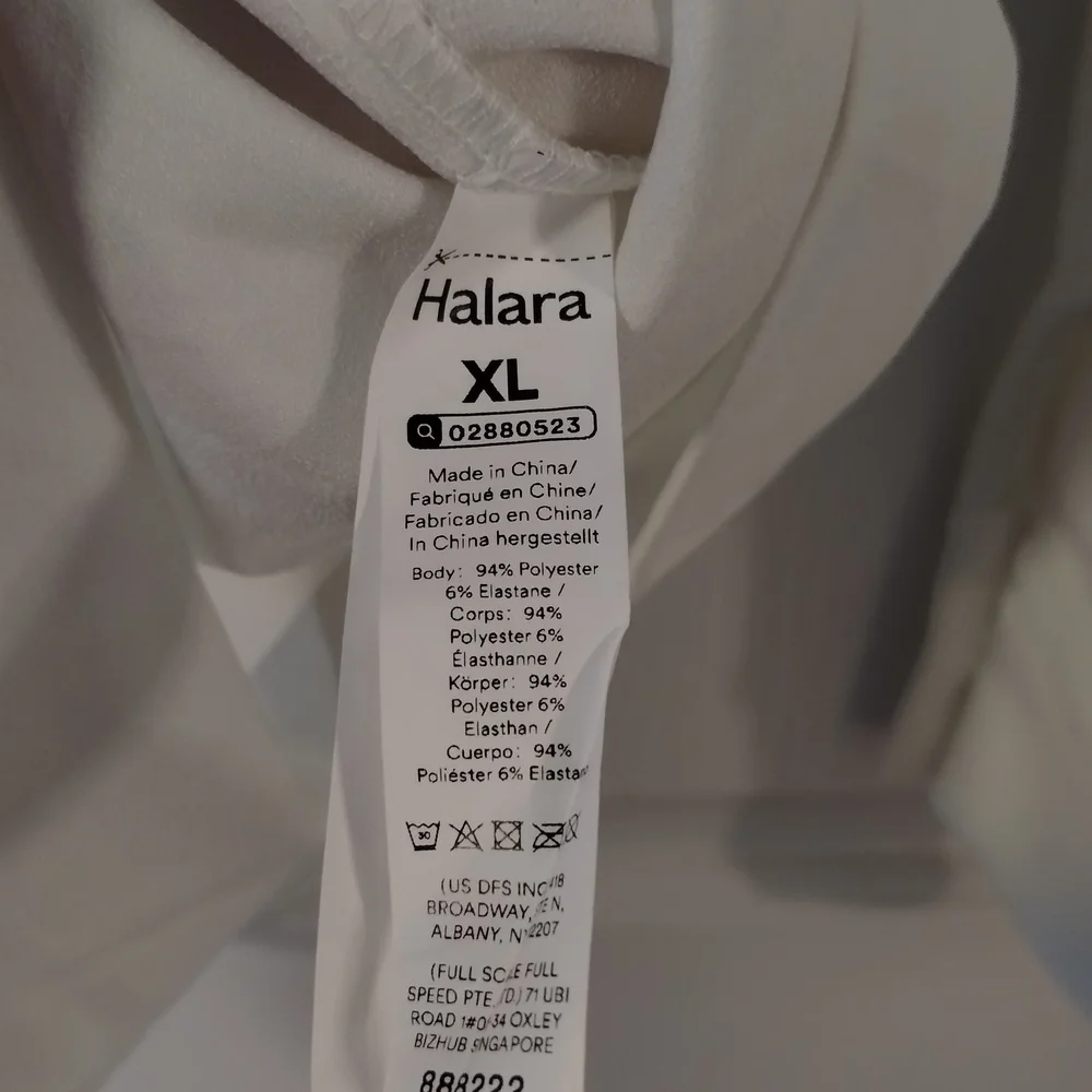 Nwot HALARA White V Neck Blouse - Picture 6 of 8